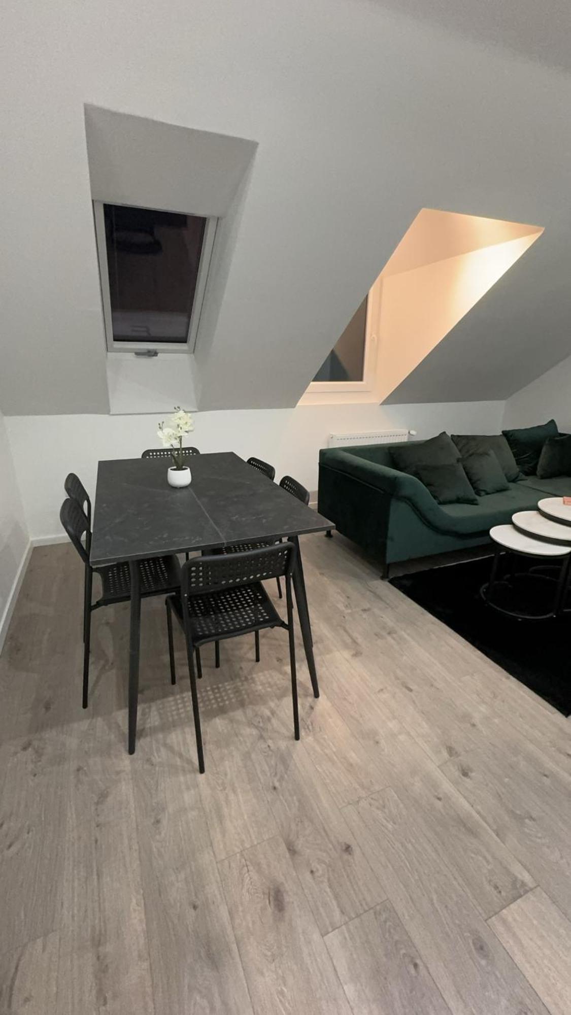 Paris By D&J Apartment'S Altenessen Nord エクステリア 写真