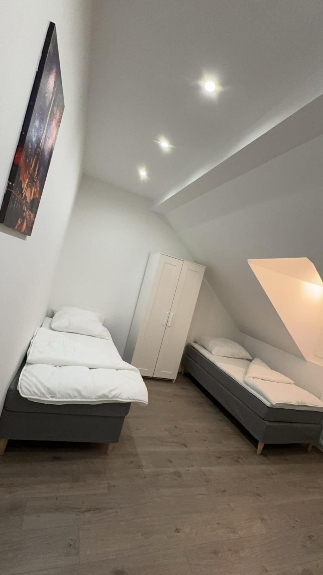 Paris By D&J Apartment'S Altenessen Nord エクステリア 写真
